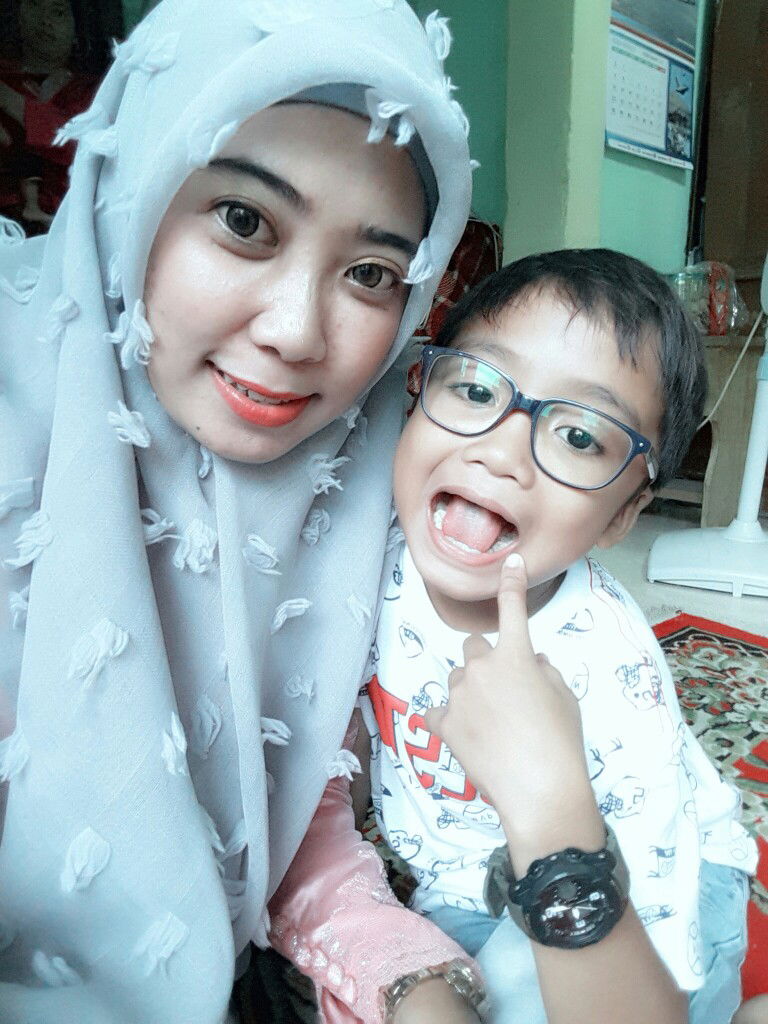 Rhina Rahma profile icon