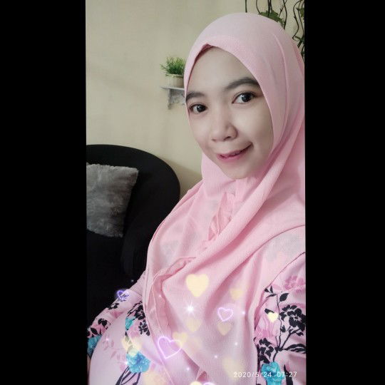 dee noviaa profile icon