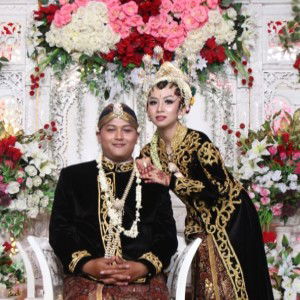 Dea Anjani profile icon