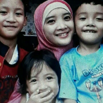 dini mamanya 4Dh profile icon