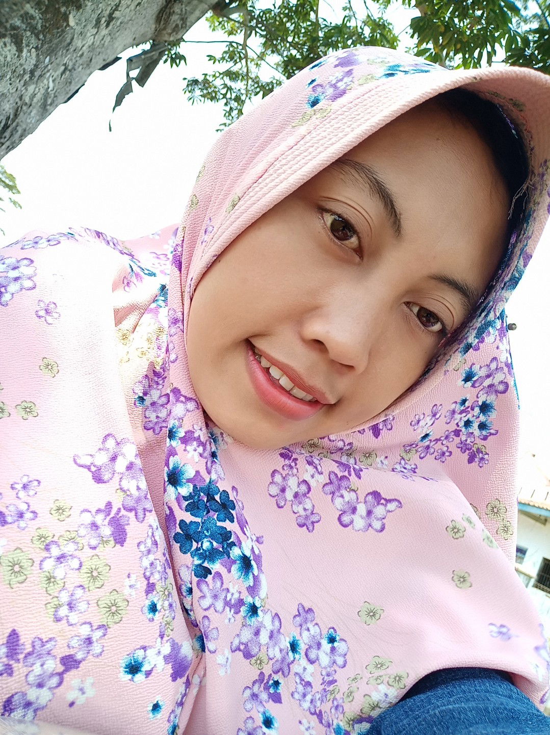 Rizka R profile icon