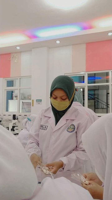 Khusnul Meilani profile icon