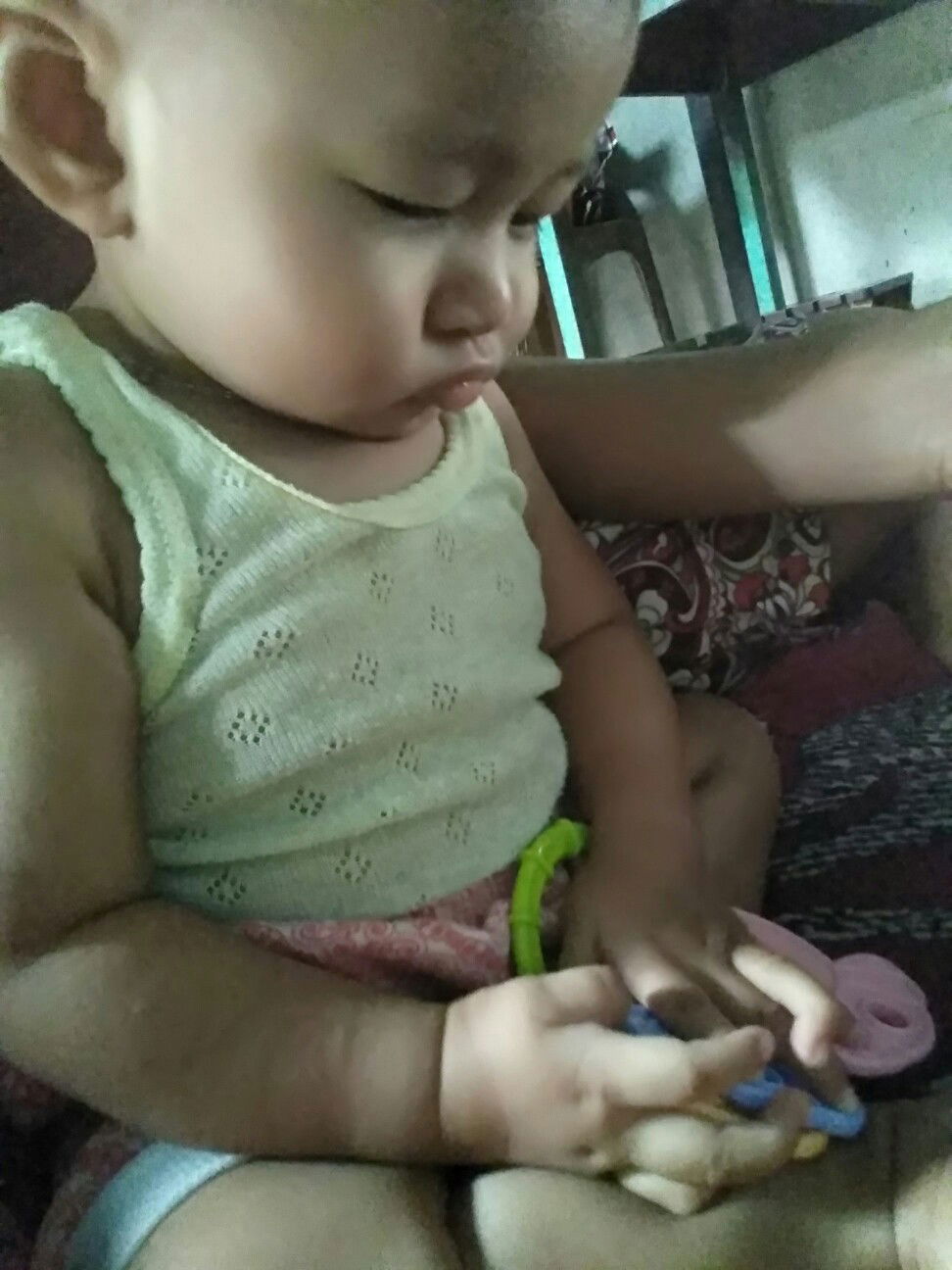 Babyku belum bisa merangkak