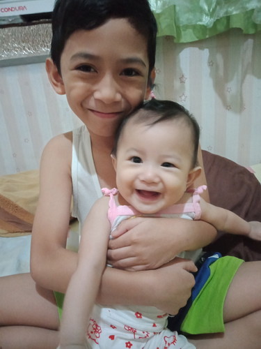 sweetness ng mag kuya??