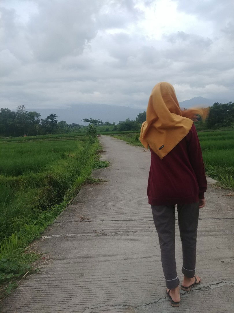 Khoirun Nisak profile icon