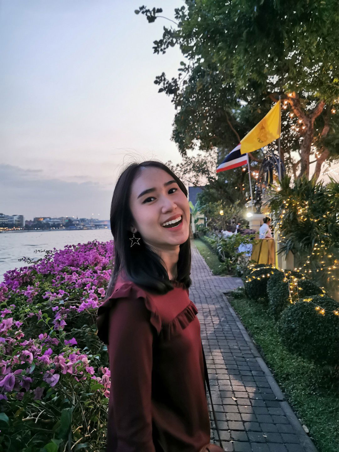 ณิชากร กุลปัญญาเลิศ profile icon