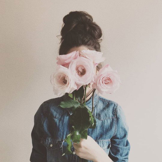 Rikha Dwi profile icon