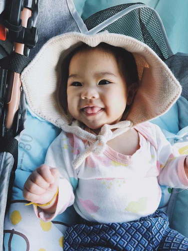 สวัสดีครับลูกผมกำลัง 6 เดือน 14 วัน