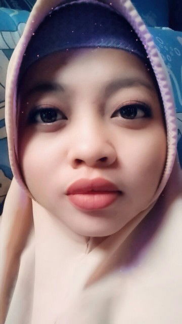 Endah Riani profile icon