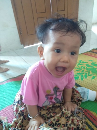 dah genap 1 tahun, blm tegak berdiri sendiri tanpa pegangan