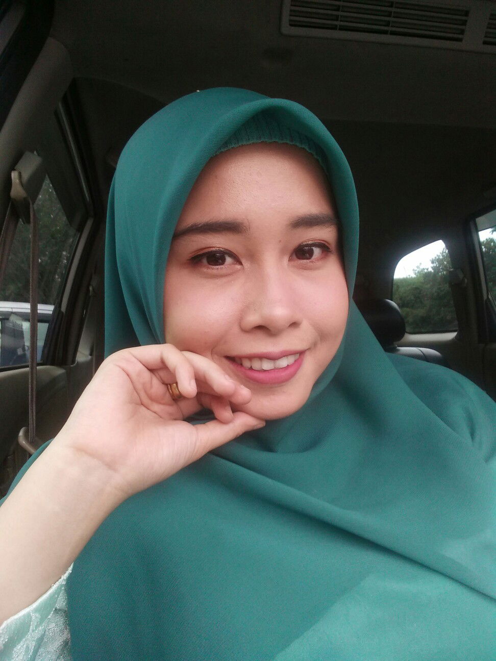 Helvinatari Fadillah profile icon