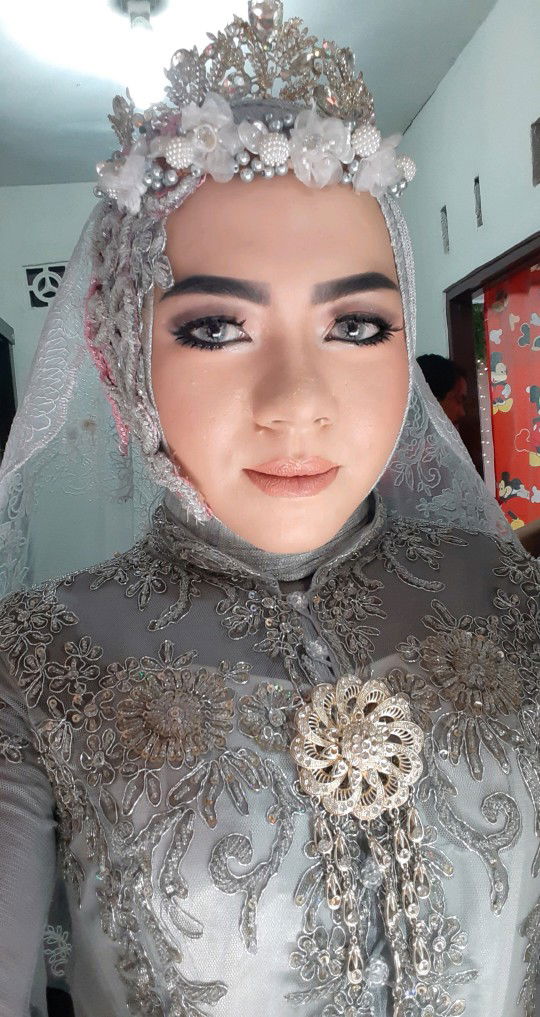 Dhea Anggraeni profile icon