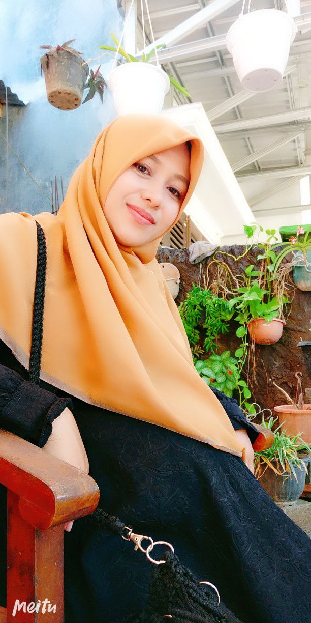 Putri nilakanti profile icon