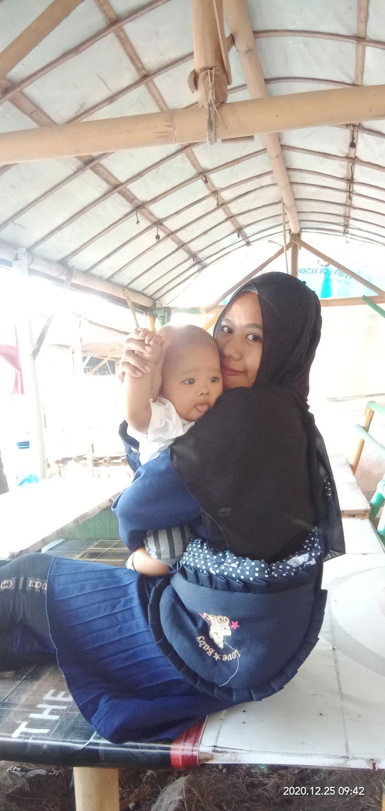 Iin Ikhsaniah Harahap profile icon