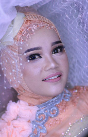 Rita Karuniawati profile icon