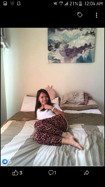 Neneth Mondaya profile icon