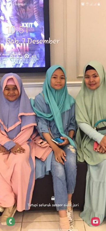 Novi SyiraLya profile icon