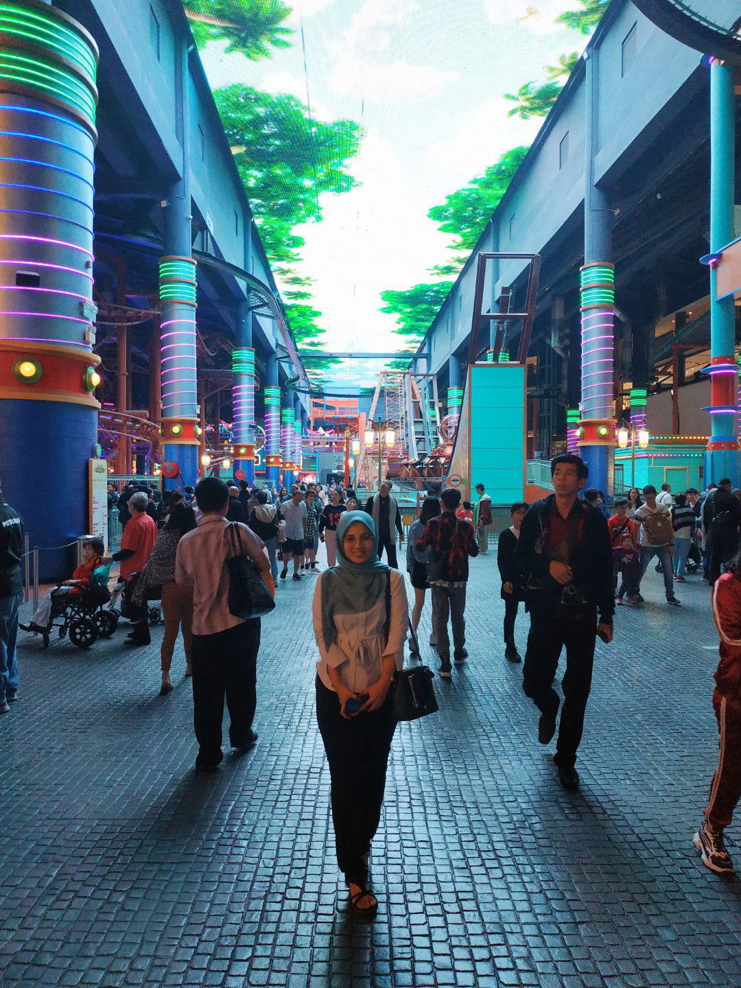 nurul ainaa profile icon