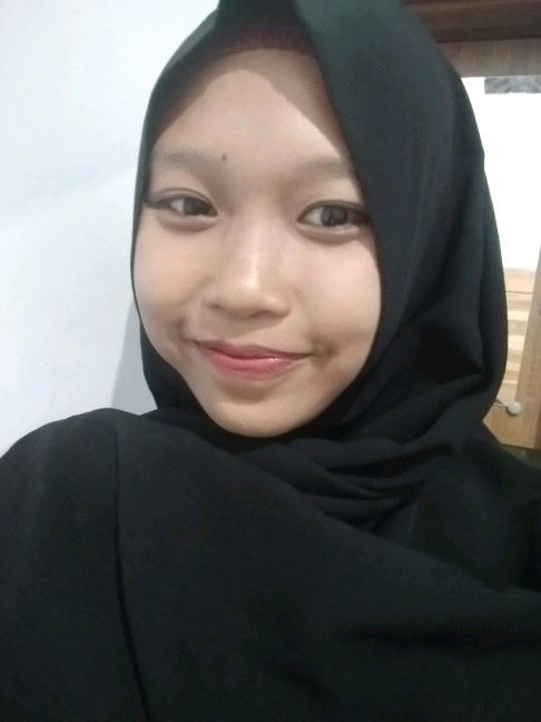 Devi Fitriyatun Nisa' profile icon