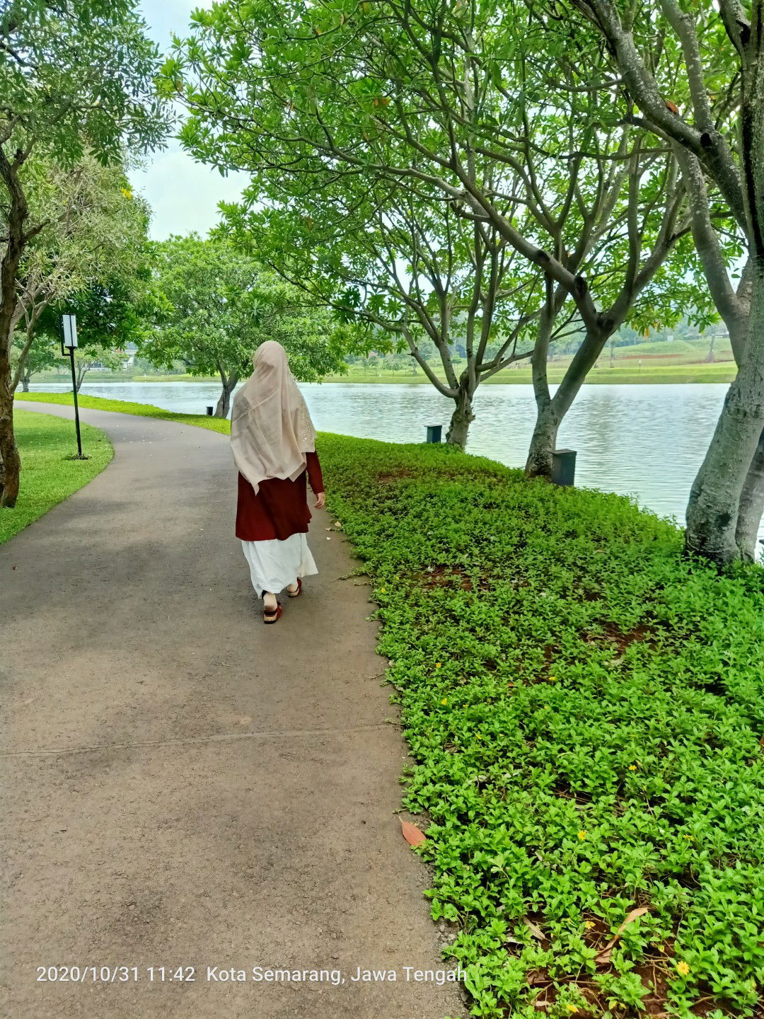 debi rizki agustina profile icon