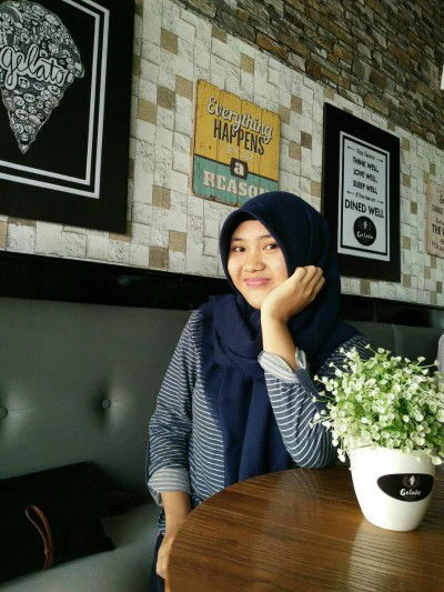 wina nur azizah profile icon