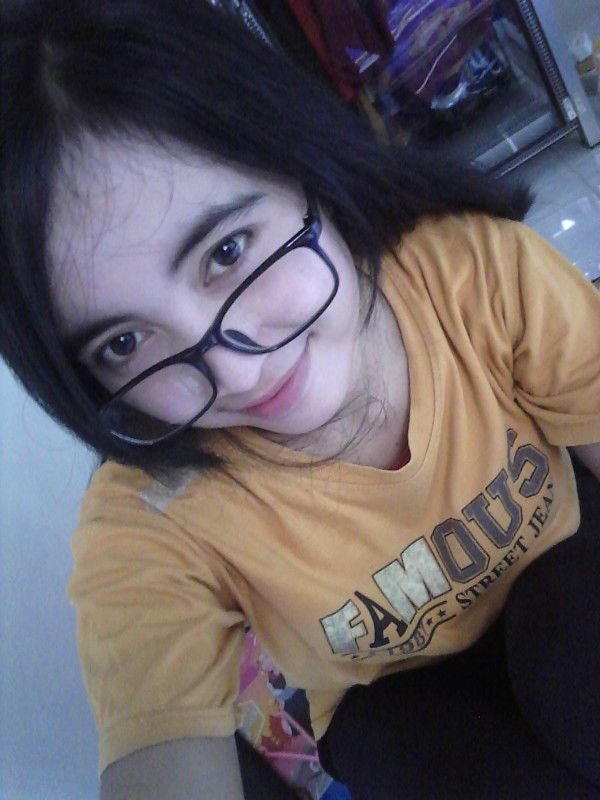 Rusyda Candra profile icon