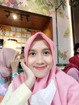 Novie Rosliana profile icon