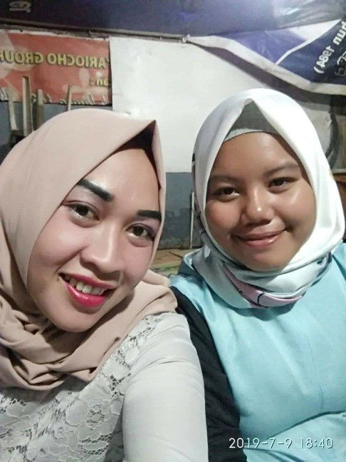 Melly yana profile icon