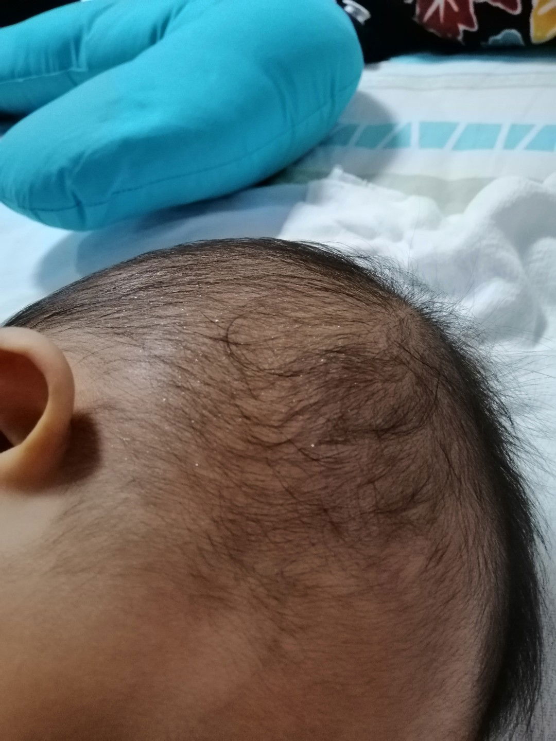 Normal Po Bang Pawisan Si Baby Ng Ulo Kahit Naka AC Na