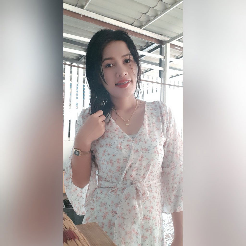 Nueng Pawinee profile icon