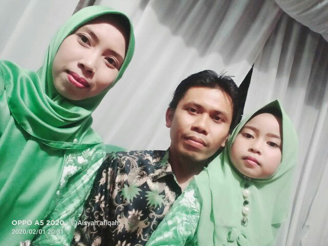 Hasniah Afiqa profile icon