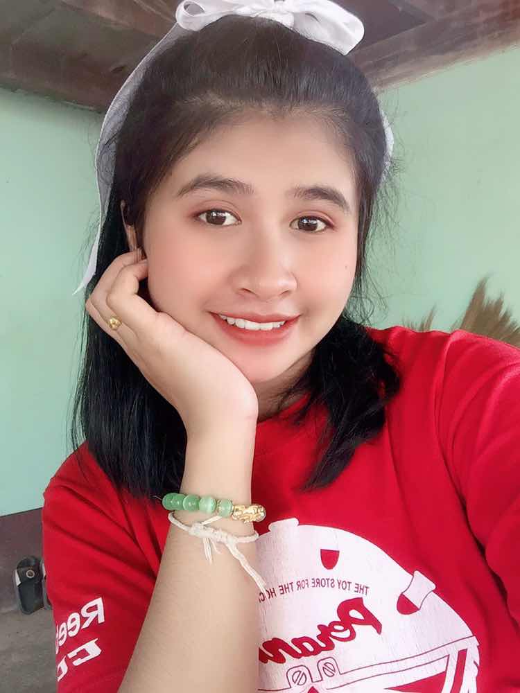 ชื่อ กลอย ใจ profile icon