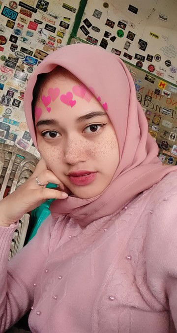 pinky restu putri profile icon