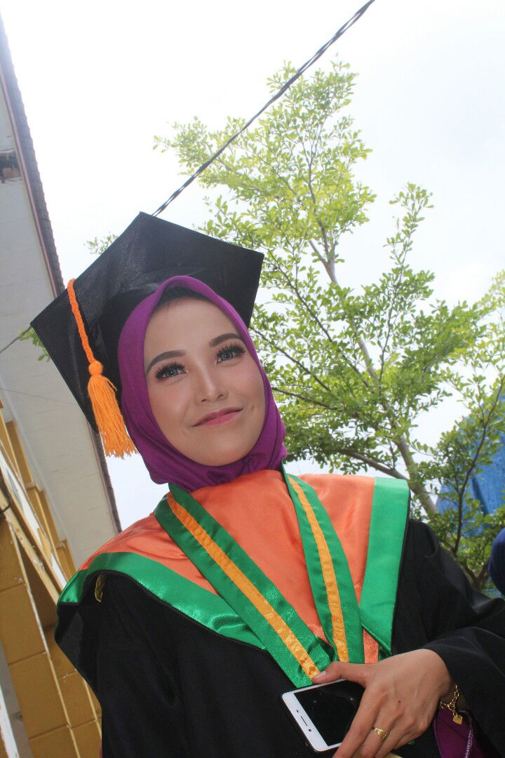 tiara butrialis profile icon