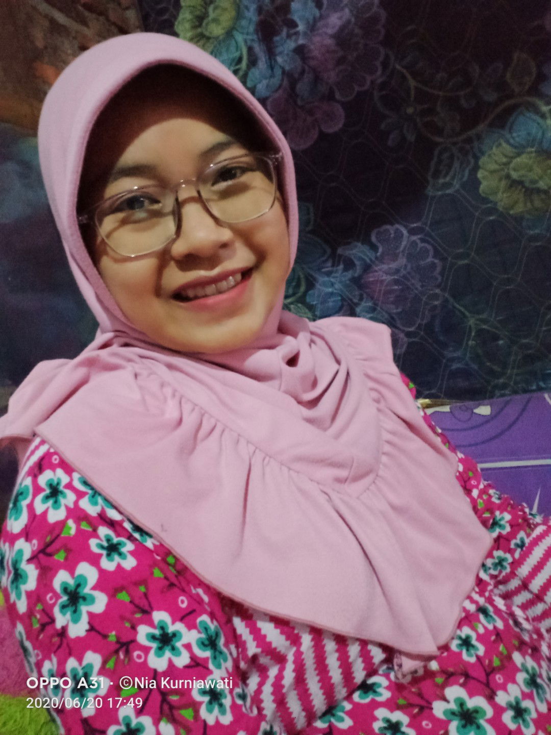 Kurnia Wati profile icon