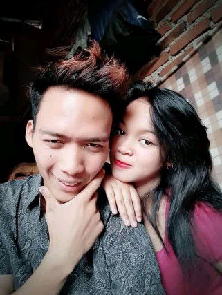 Resty Rosmawati profile icon