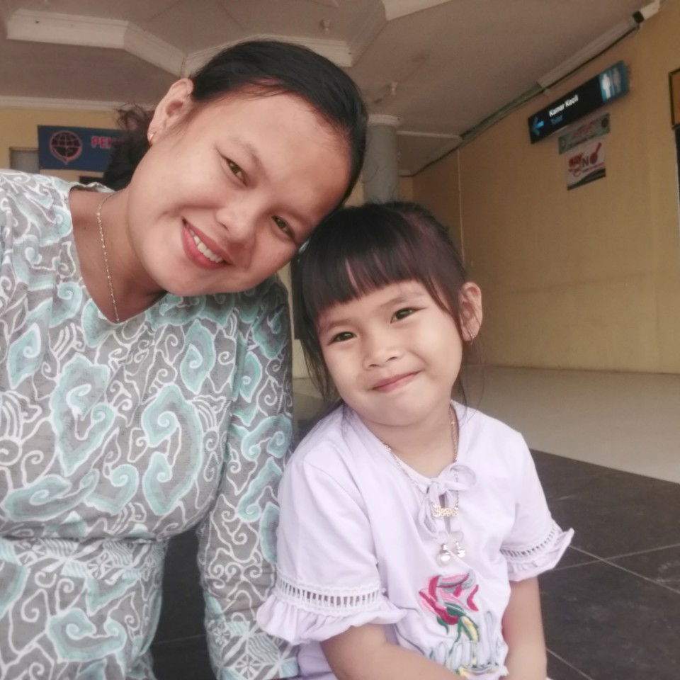 Satris Juniati profile icon