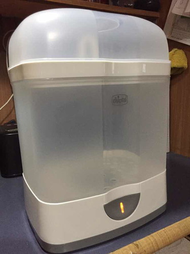 Chicco 2 in 1 Sterilizer