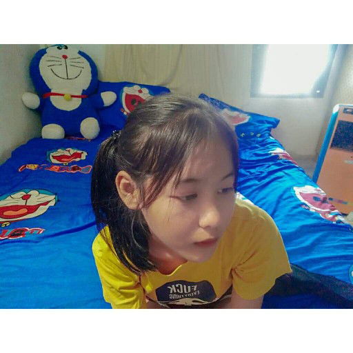 Bee Bee profile icon