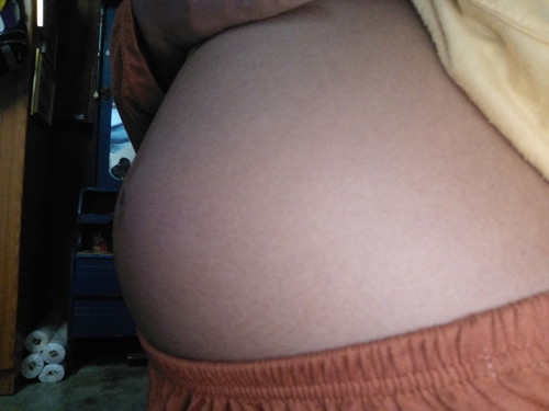 ทำไมน้องท้อง 5 เดือนท้องเล็กมากไม่ใหญ่เลยค่ะผิดปกติไหมคะ