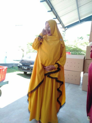 Feny Setyaningsih profile icon