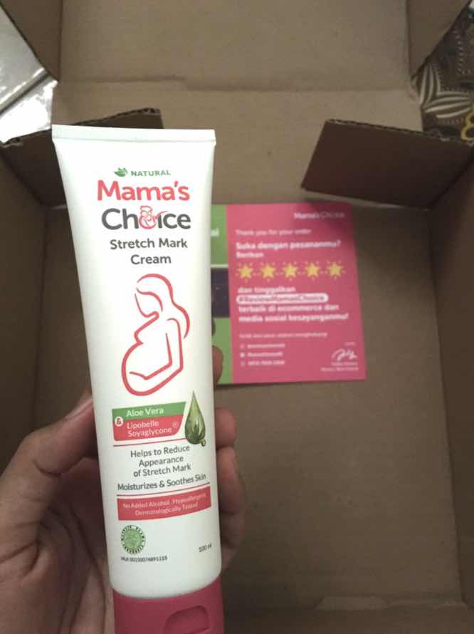 Pakai cream anti stretch mark