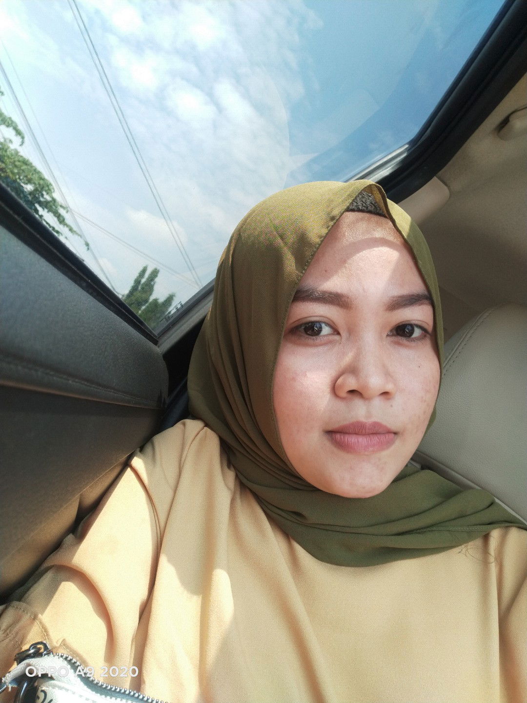 Dewi muslikhawati profile icon