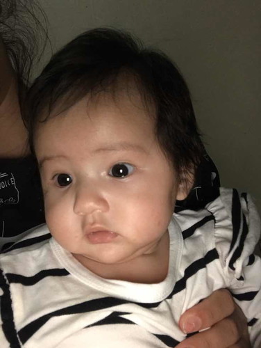 น้องก้มหน้า