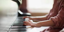 Piano learning age