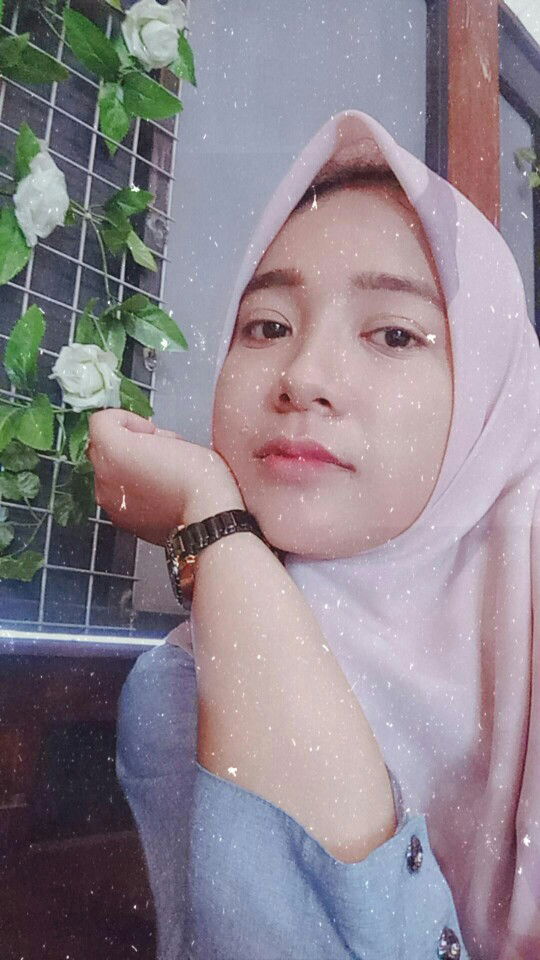 ninda oktiani profile icon