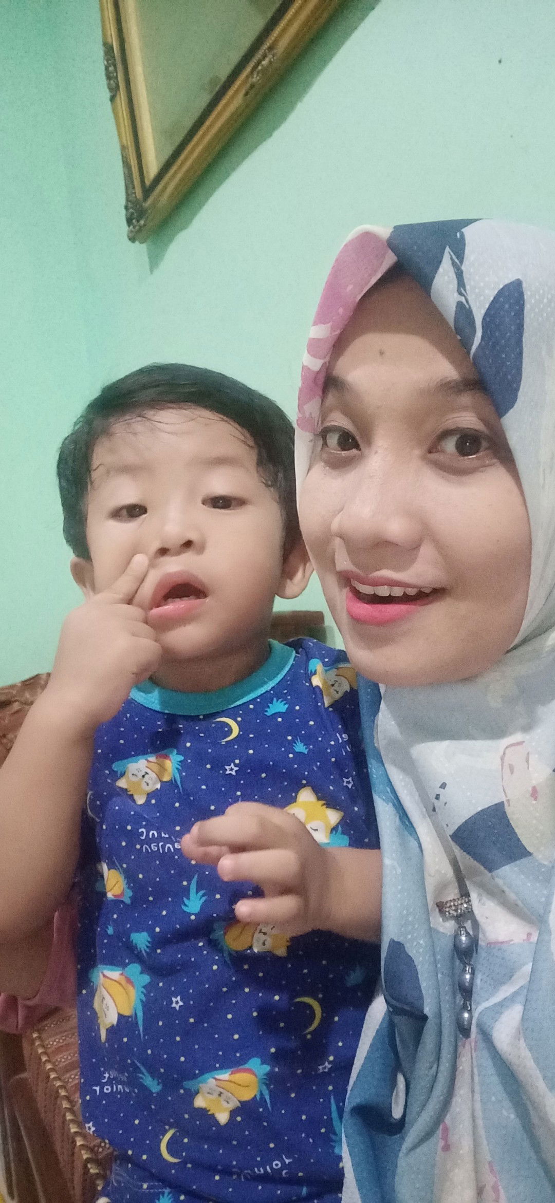 rahmawati profile icon