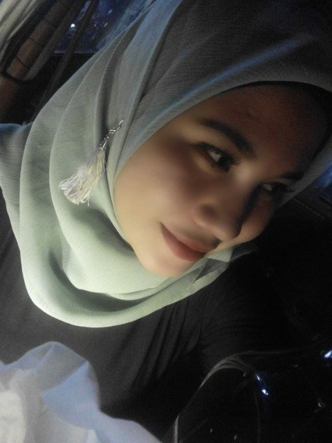 Lia Dwi profile icon