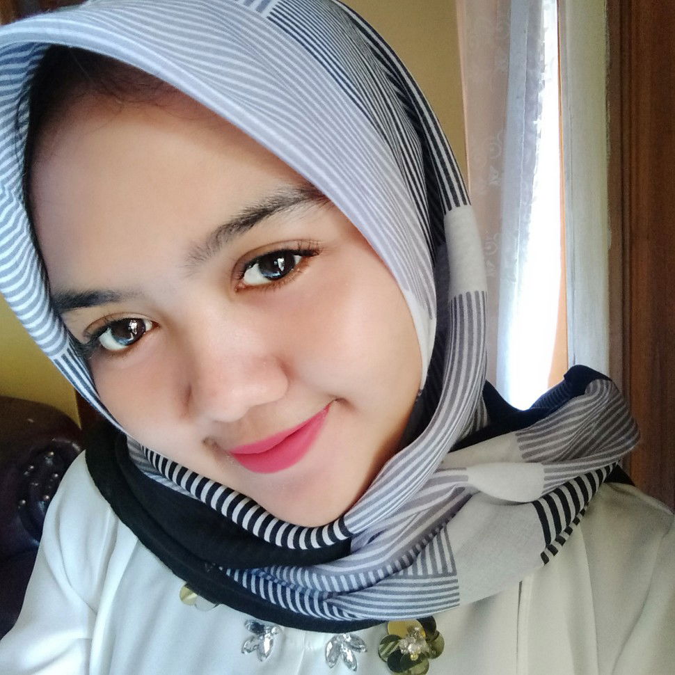 Sherli Marlina profile icon