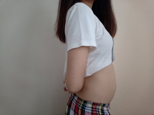 19 weeks baby bump